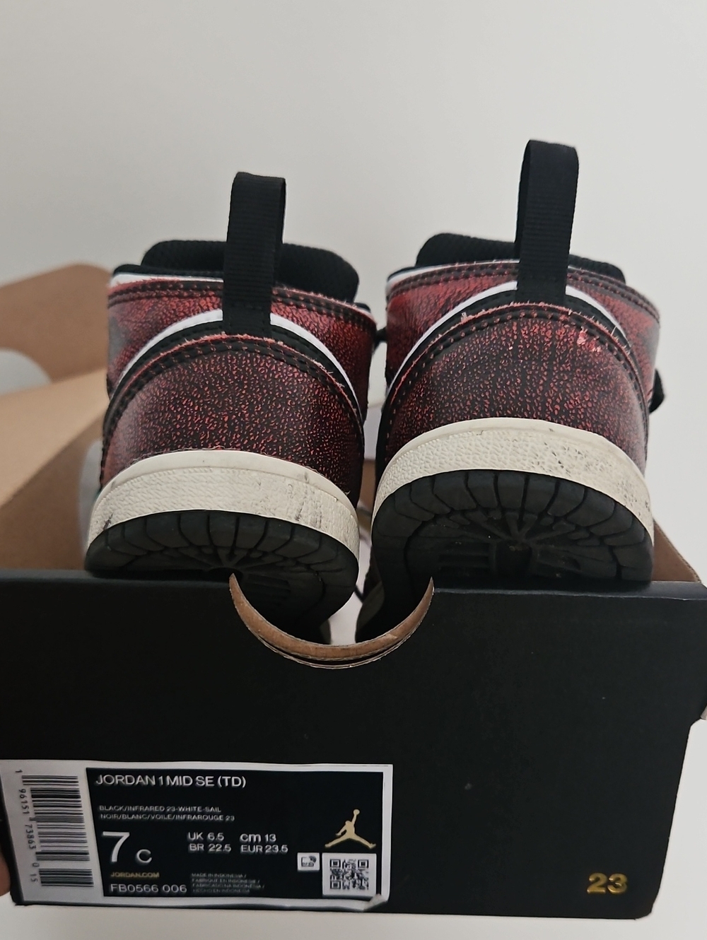 Jordan 1 - Picture 3 of 3